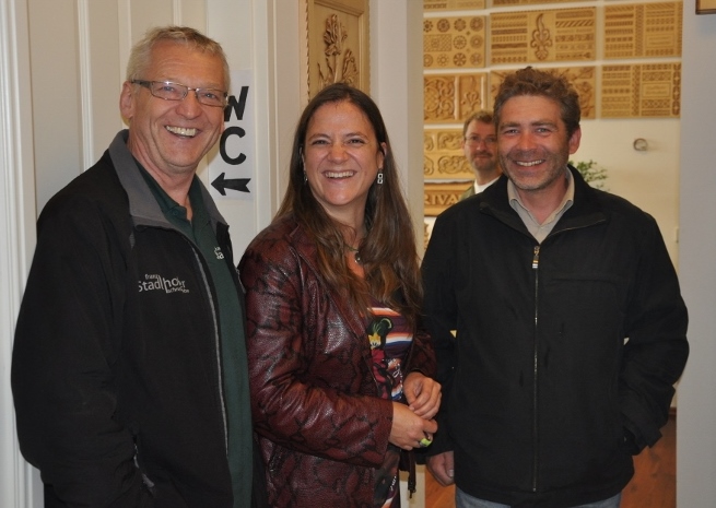 Nikon_6727__800x531_