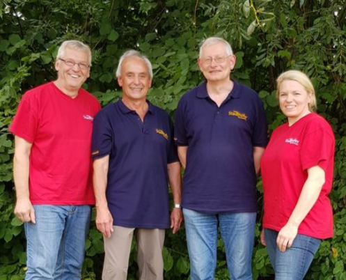 Die Jubilare mit den Stadlhofers