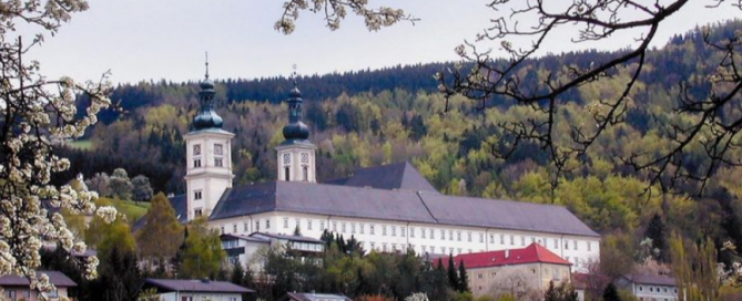 Besuchen Sie uns in Schlierbach - Franz Stadlhofer Schnitzstube