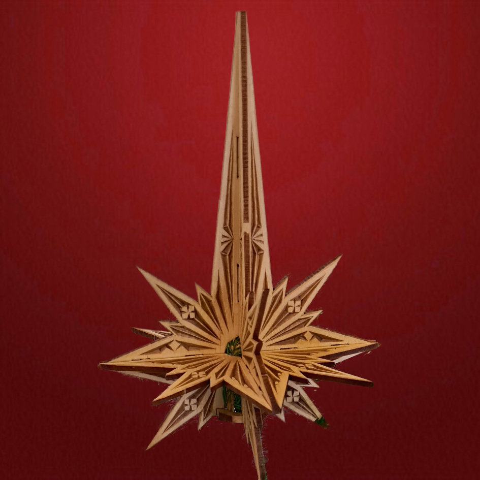 Christbaumspitz Foto beschnitzt